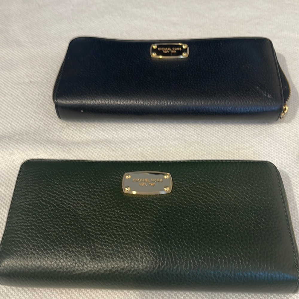 Michael Kors wallet